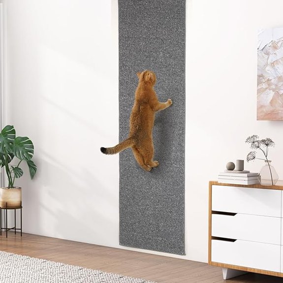Uross Thickened Cat Wall Climbing Carpet Wall Scratcher